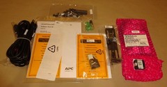 APC NBRK0750 NETBOTZ Rack Monitor Schneider Electric NEW