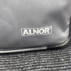 Used Alnor Micromanometer AXD 540 With Case