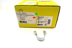x100 ERICO CADDY 1 1/2″ Side Mount Strap #109 for CPVC Pipe 1090150EG / 597831