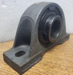 🤠 SEALMASTER 1-11/16″ STANDARD DUTY PILLOW BLOCK BALL BEARING 2-BOLT NP-27