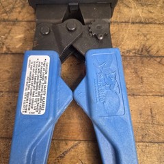 New SharkBite 865894 PEX Crimp Tool 1/2+3/4″ Copper Rings w/ Go/No-Go Gauge