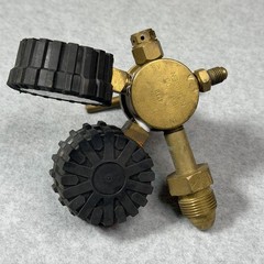 Uniweld RHP400 Nitrogen Regulator With 0-400 PSI Delivery Pressure