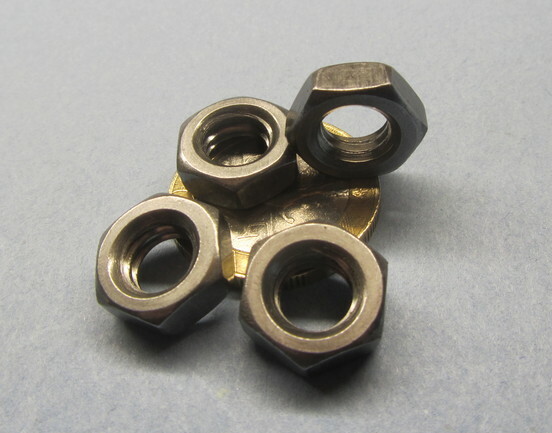 Thin Grade 2 Hex Nut, Steel, RH 5/16″-18 x 3/16″ Height – 300 Pcs