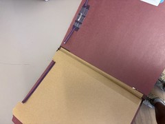 Letter classification folders brown and blue