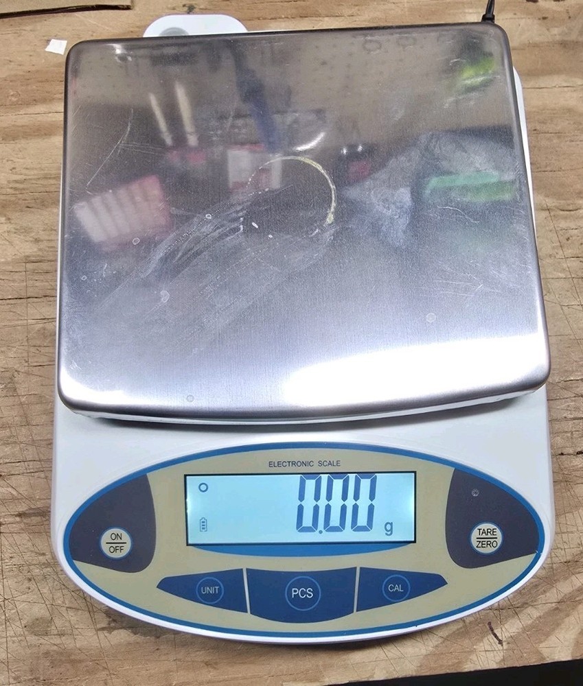 CGOLDENWALL Precision Laboratory Balance 5000g d=0.01g