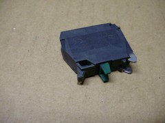 Telemecanique Push Button Operator ZB4BA9, Latch ZB4BZ009, Contact Block ZBE-101