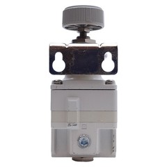 SMC IR2020-N02BG Precision Regulator 0.01-0.8MPa Range, 1/4″ NPT, 150psi Max