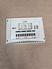 LENNOX 51M33 NON-PROGRAMMABLE, HEAT PUMP, 2H/1C, THERMOSTAT White Pre-owned
