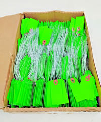 Tape Logic TLG12013B Pre-Wired Shipping Tags Green 2-3/4 x 1-3/8 1000 Pack