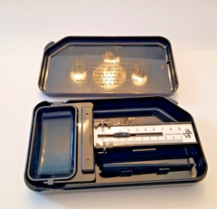 Deering 10 Gram 50 Carat Portable Balance Scale – Vintage Scale