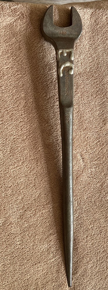 Vintage Williams USA spud Superrench #1908 iron worker Alloy 1 1/4″ Rat Tail