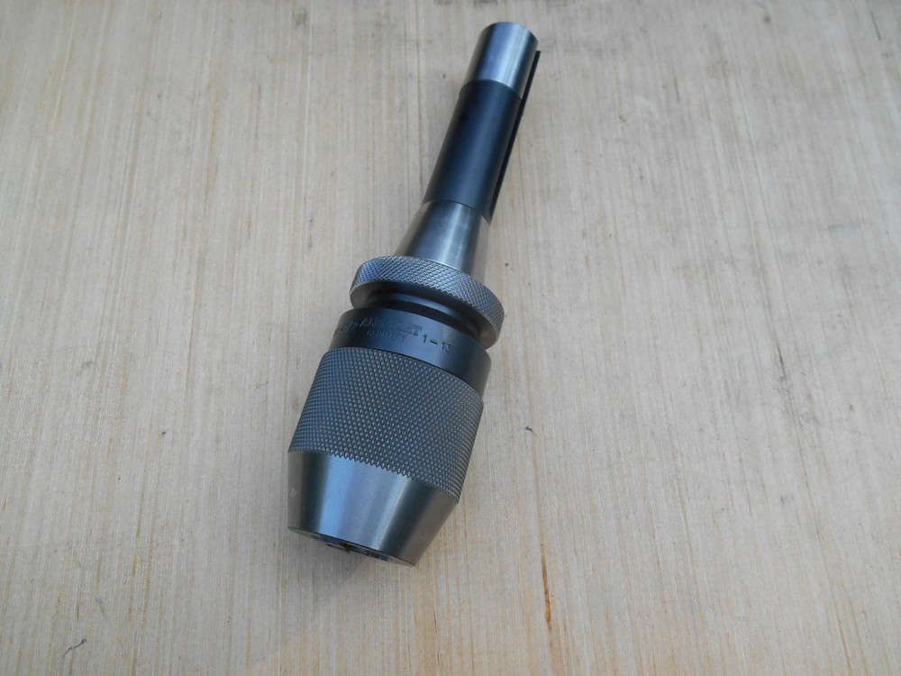 Albrecht 1/32″- 1/2″ Keyless Drill Chuck w/Integral R8 Shank