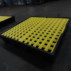 Lab Safety Supply SpillSkid 4-Drum Containment Spill Pallet W/ Removable Grates