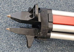Hilti PA 921 Crank Tripod for Transit / Laser Levels 5/8″ Thread Pre-owned