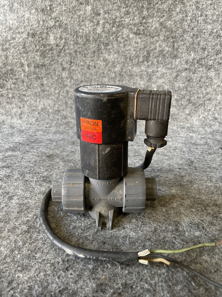 Hayward SV10050STE 1/2″ PVC Viton True Union Solenoid Valve Used