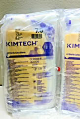 Kimtech G3 Sterile Latex Gloves 56847 Size 7.5 12″ Length 20Pairs 2029-05