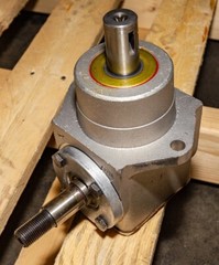 19330 – 90°-1:1, CW Input/CCW Ouput Gearbox(Peerless Gear OEM Gearbox H 1000-1 )