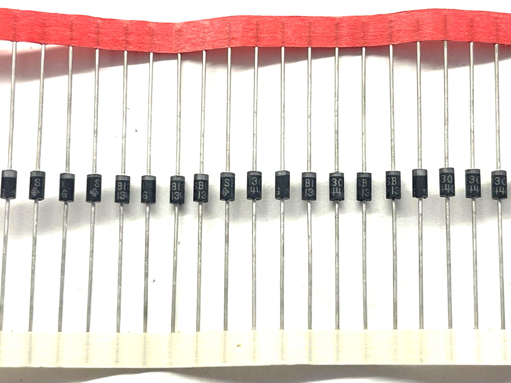 (273 PIECE LOT) SB130, VISHAY DIODE SCHOTTKY 30V 1A DO204AL