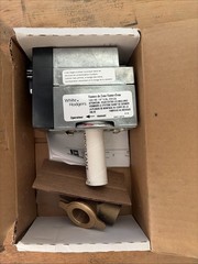 White-Rodgers Emerson 1361-102 Hydronic Zone Valve NEW NOS OEM Boiler Part