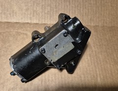 Sauer Danfoss M46 pump Hydraulic Displacement Control HDC 11013630 MCV108C3015