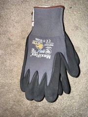 MaxiFlex Ultimate Large Gray Nitrile-Coated Outdoor & Work Gloves 2-PAIRS