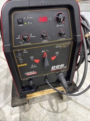Lincoln Precision TIG 225 TIG Welder with Torch, Foot Pedal Ground clamp Chord