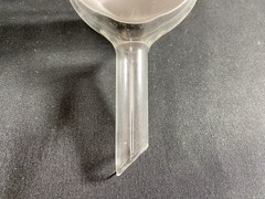 PYREX Glass 350mL M Porosity Fritted Disc Buchner Filter Funnel 36060-350M