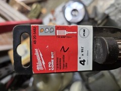 Milwaukee 48-20-5480 3-9/16 in. x 22 in. One Piece Spline Core Bit (693)