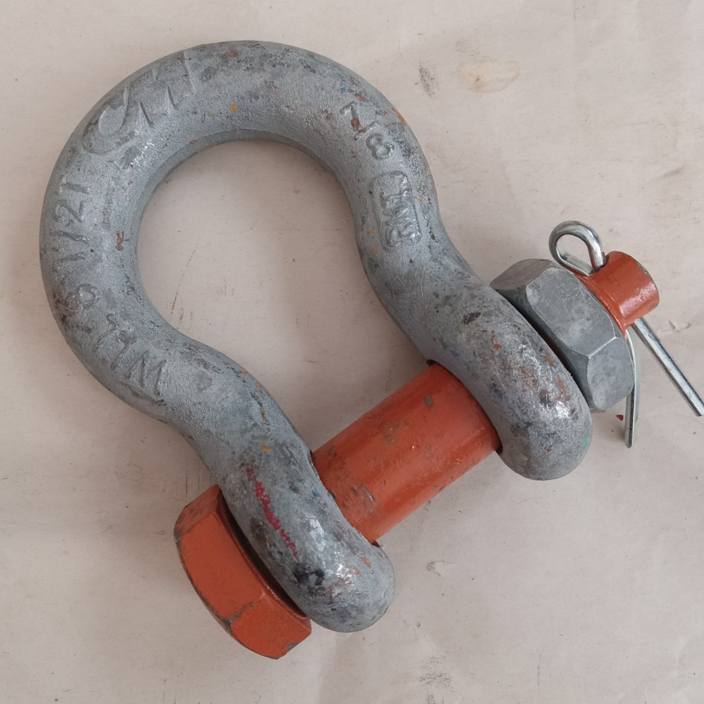 Columbus McKinnon 7/8″ M853 “Super Strong” 8 1/2T WLL Bolt Type Shackle
