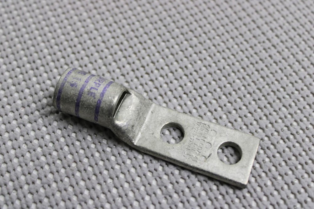 Burndy YAV28L2NT38-FX 4/0 Purple Die 15 Two Hole Compression Lug