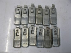 Lot of 12 – Royal Steel Shelf Clips Industrial Metal Shelving Safety Hook Tab