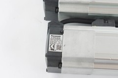 Panasonic MHMD042S1T AC Servo Motor – New Without Box
