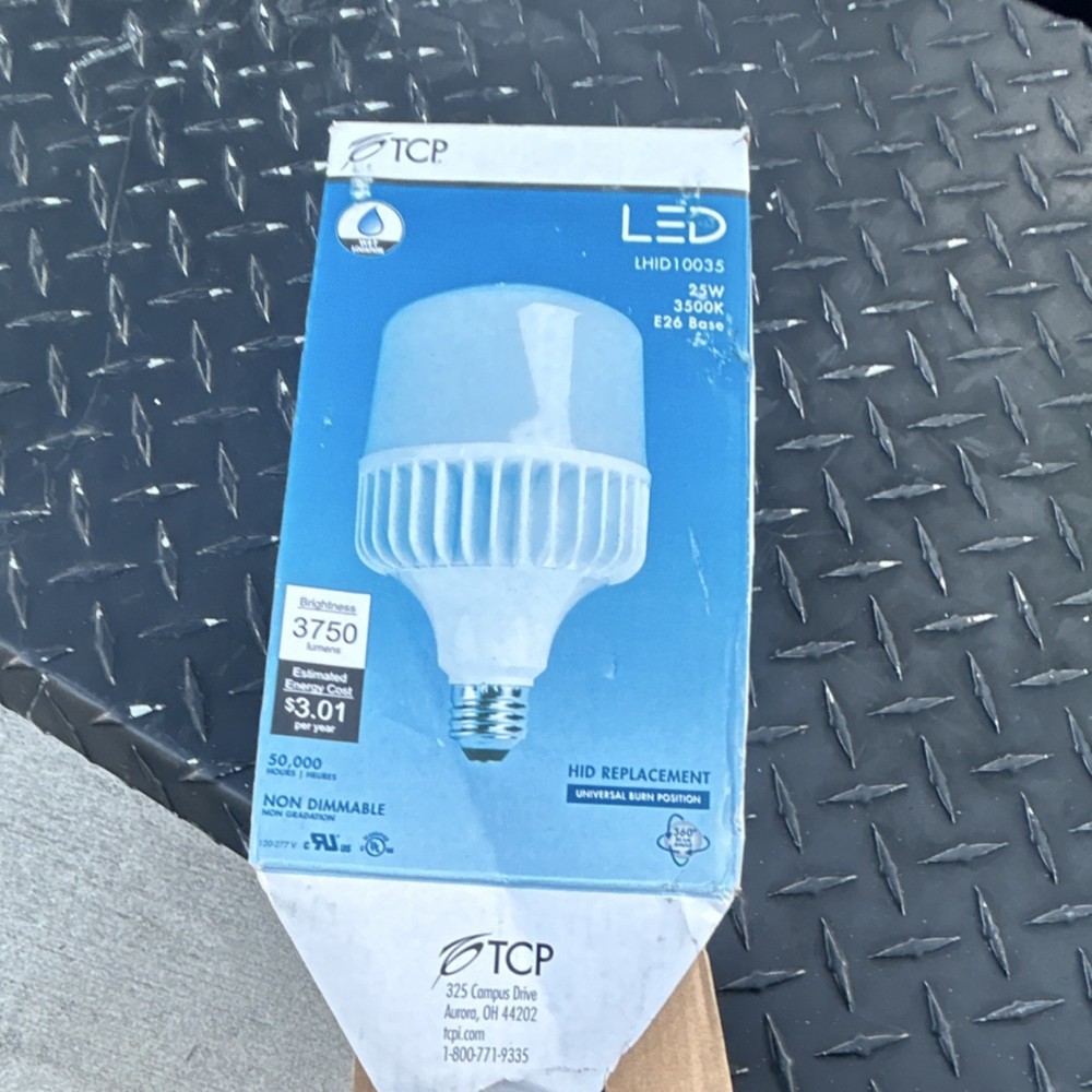 TCP LHID10035 25W/33W LED Light Bulb 3750 Lumens 3500K/5000K E26 HID Replacement