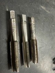 Set Of SAE Taps 5/16, 3/8, 1/2, 5/8 Coarse And Fine Thread Lot Of 12