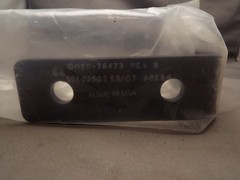 B116 APPLIED MATERIALS BRACKET GEN RACK FLOOR MOUNT 0020-76473