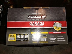 Rust-Oleum 251965 Garage Floor Kit Gray With Decorative Paint Chips