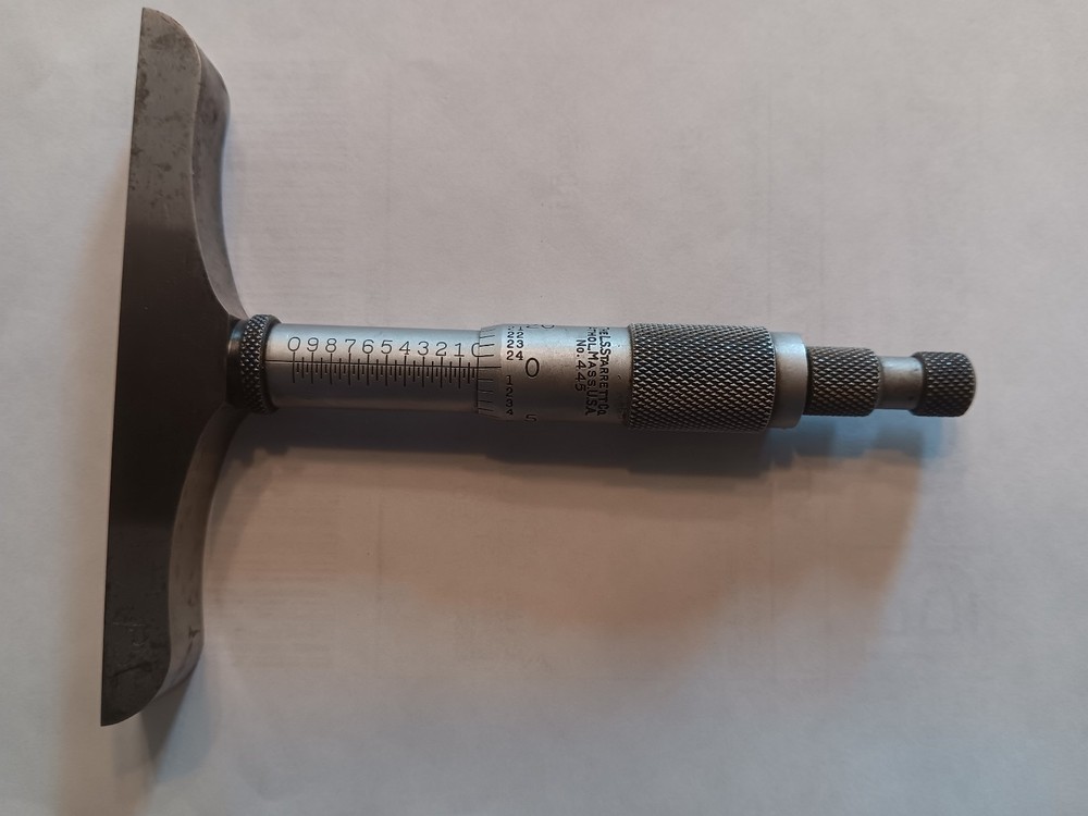 The L.S Starrett Co. Machinist Micrometer Measuring Tool NO. 445