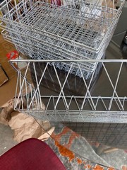 HUBERT® Wire Display Basket Rectangular Chrome Plated Pastry Basket Bakery Tray