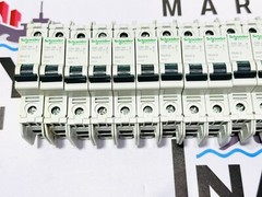 ( 19 Pis Lot ) Schneider Circuit Breaker 60103 C60 2A Multi 9 New In Box