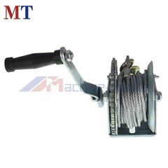High Carbon Steel 1500Lbs Hand Crank Winch Boat Winch With 10m (32 Feet) Rope