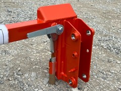 Kubota LA950A LA1001 LA1002 LA1150A Loader To Skid Steer Quick Attach Adapter