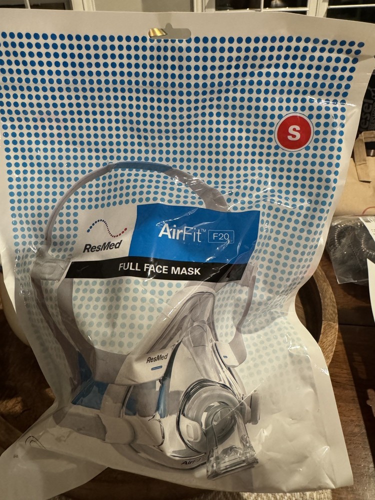 RESMED AirFit F20 Small Full FaceMask w/ Headgear Cushion 63400 Sealed New