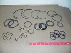 34 New Forklift parts: Lock Washer, Retaining clips Unsure forklift they fit