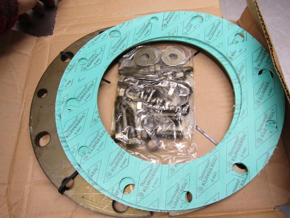 Ingersoll Rand 7674A86G005 8″ Dust Seal Assembly