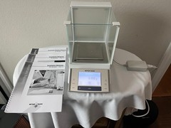 Balance Mettler Toledo XS203S 210g x 1mg Analytical Balance