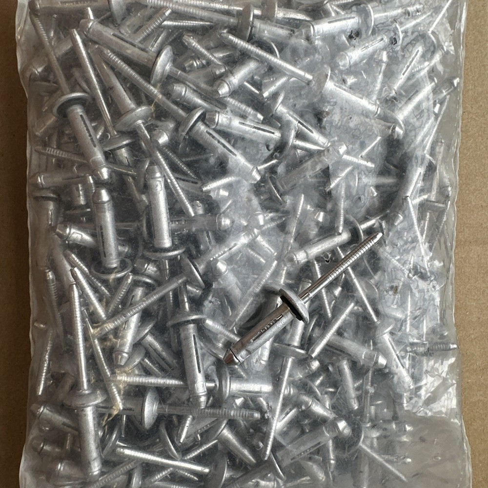 Albany County Fastener Dome HD Rec Supratite Alum 6-4 -3/16 Rivets Qty 200