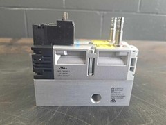 Festo Block Assembly w/ (2) Solenoid Valves VSVA-M52-MZ-A1-1C1-APP