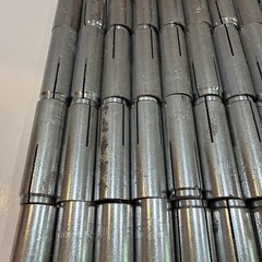 50/box Hilti 336427 HDI 1/2” Anchors Used