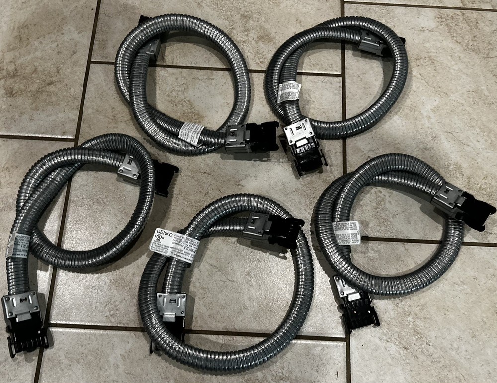 DEKKO 4’x 1″ flexible conduit Ceiling Power Entry 580003.1.8, Lot of 5