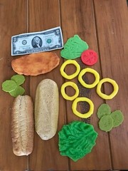 REALISTIC FAKE REPLICA PLAY FOOD PROP ● MTC RUBBER CHICKEN SANDWICH ONION RINGS